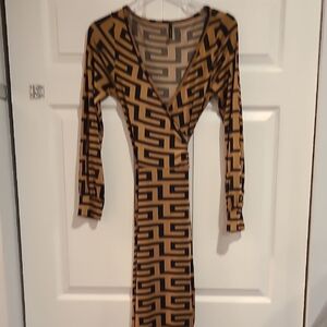 Geometric Patterned Long Sleeve Dress